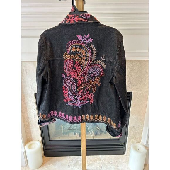 Coldwater Creek Petite Black Denim Multi Sequin Floral Embroidered Jacket Size P - Picture 2 of 6